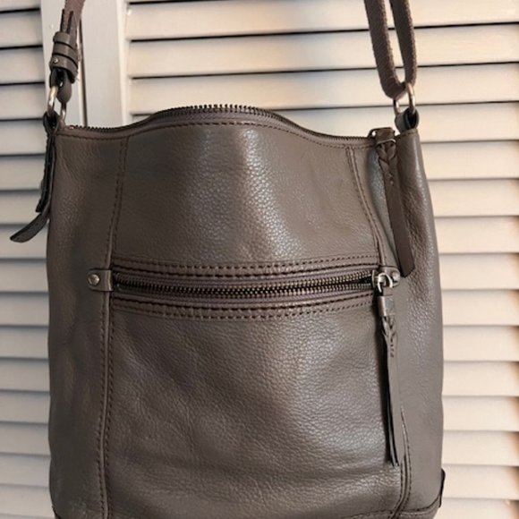 The Sak Purse in dark gray leather. Great everyday bag. - Picture 3 of 7
